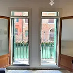 Quiet Apartment With Canal View