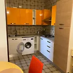 Appartamenti Monica Residence Foscolo