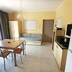 Bran & Denise Residence