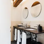 Bassano Club House