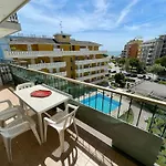 Superb Apartment With Swimming Pool In Front Of The Beach