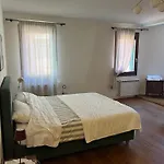 Garibaldi Suite