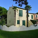 Villaggio Dei Gabbiani Adriatica