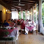 Albergo Ristorante Flora