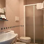 Eden Hotel
