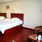 Greentree Inn Jiangsu Zhenjiang Danyang Wanshan Park Express Hotel
