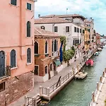 Venezia Spirito Santo Canal View