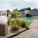 Appledew Guesthouse