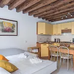 Corte Nova Venice