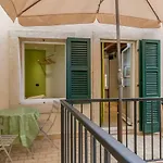 Vecchia Verona Rooms & Apartments