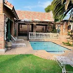 Maison De Leo Boutique Hotel