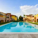 My Peschiera Family Home Deluxe