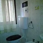 Lelysee Hotel