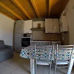 Veronica'S House