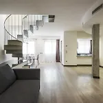 Myplace Via Castelmenardo Apartment