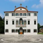 Centro Cardinal Urbani