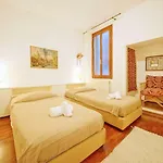 Dolcevita Apartments N 408