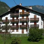 Condominio La Mont 2