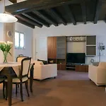 7 Via Paradiso