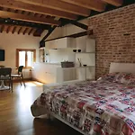 Loft Mirano Due (Alloggi alla Campana)