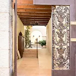 Delightful Apartment In Historical Building