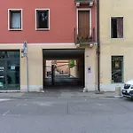 La Casa Di Leo