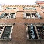 Sanzenetto Apartments