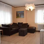 Lozzo Di Cadore - Dolomiti - Piazza IV Novembre