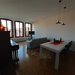 Sunrise Apartment In Giudecca