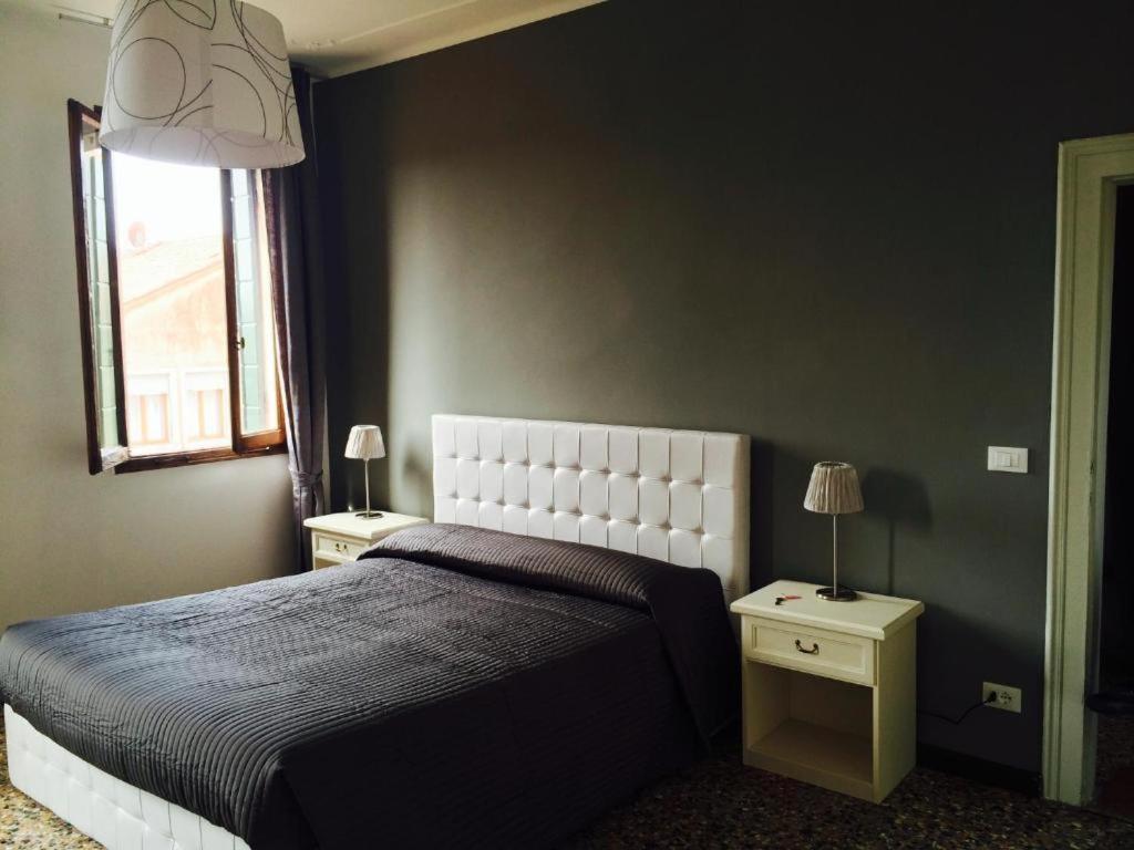 Guest House Loredana Inn *