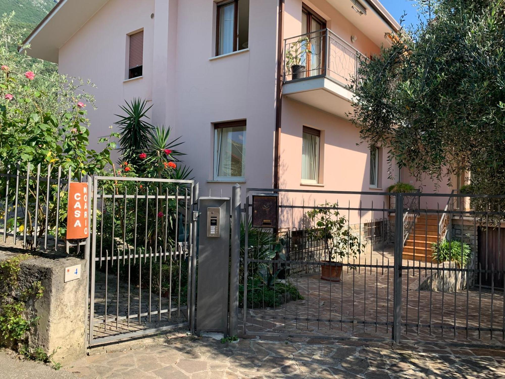 Casa Noario Apartmán *