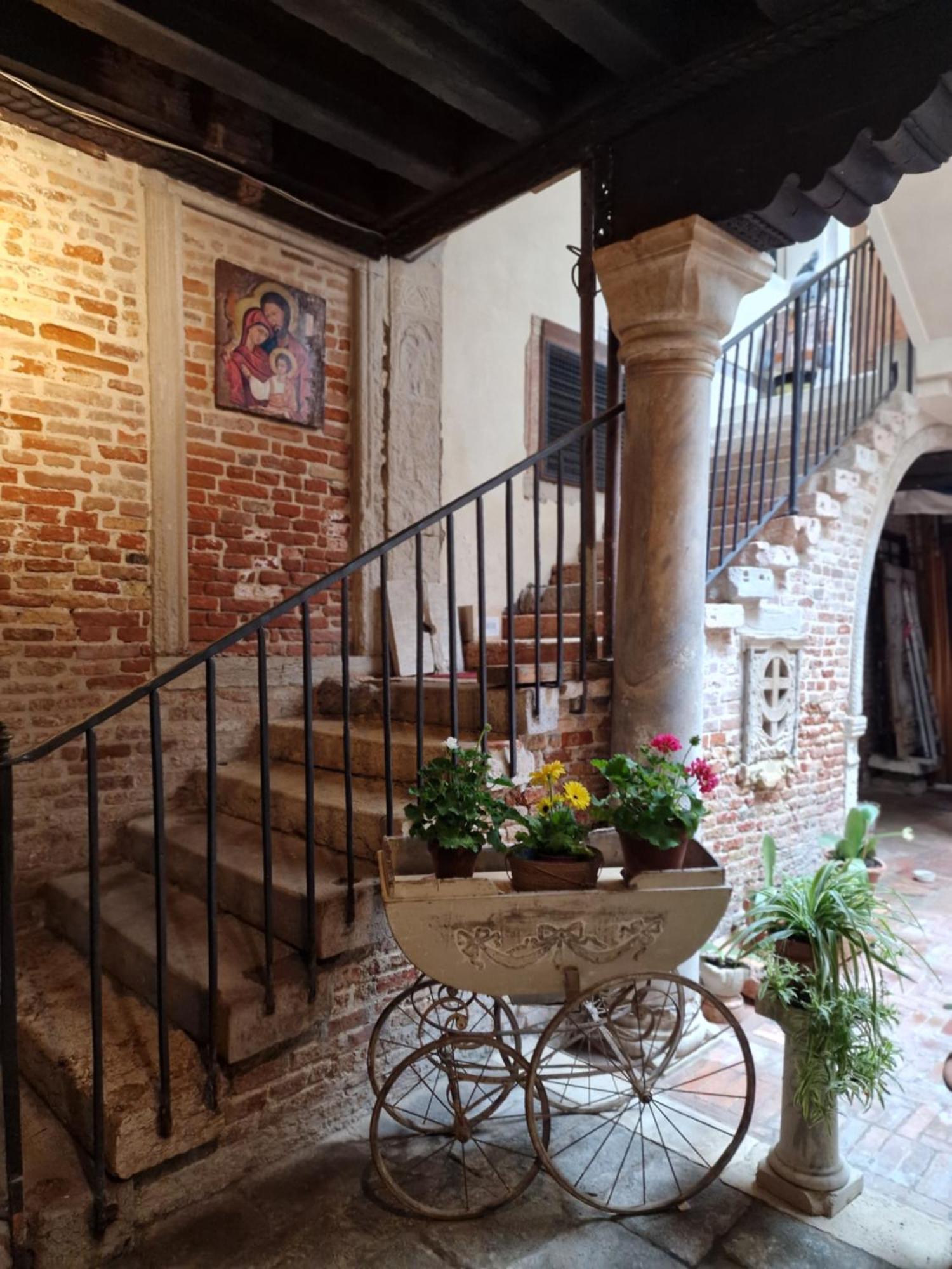 Ca Barbaro With Altana-appartamenti Storici- Apartmán *