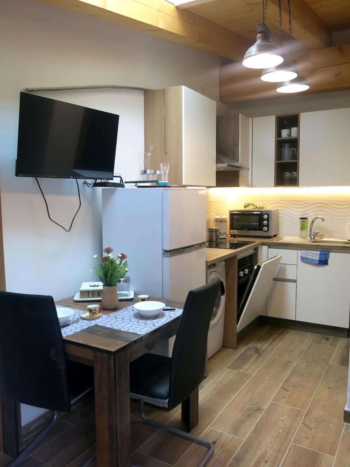 Piccola Casa A Valle Apartmán *