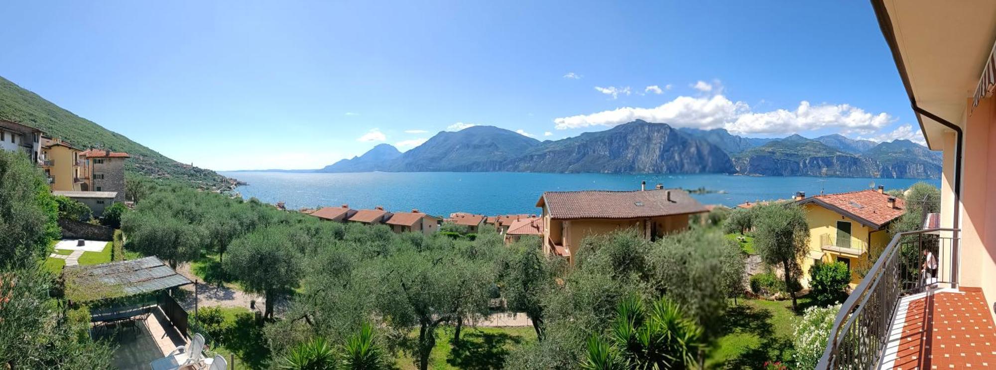 Casa Nina, Lago,montagne, Uliveti Prázdninový dům *
