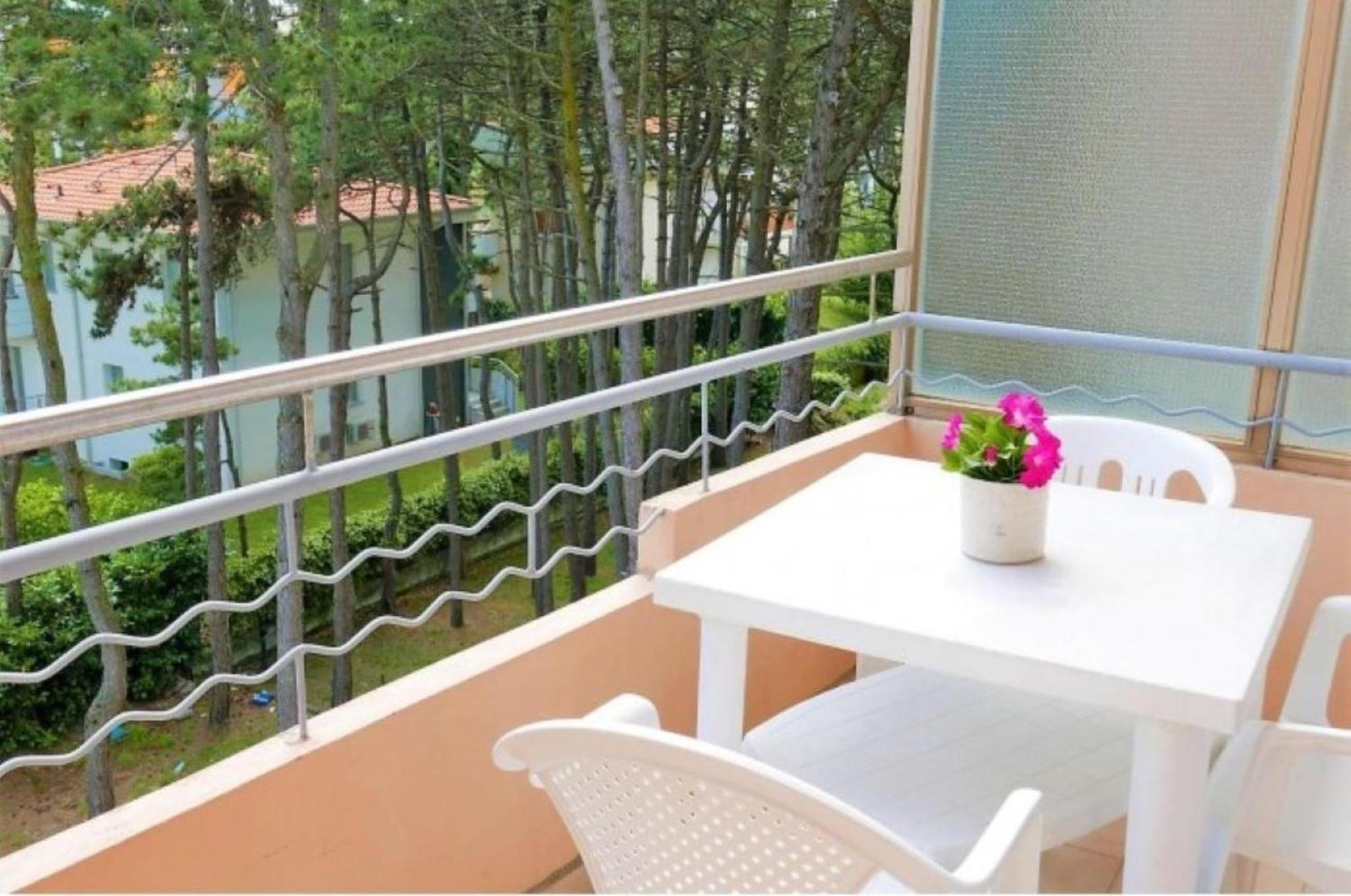 Bright Escape 250m From The Sea Apartmán *