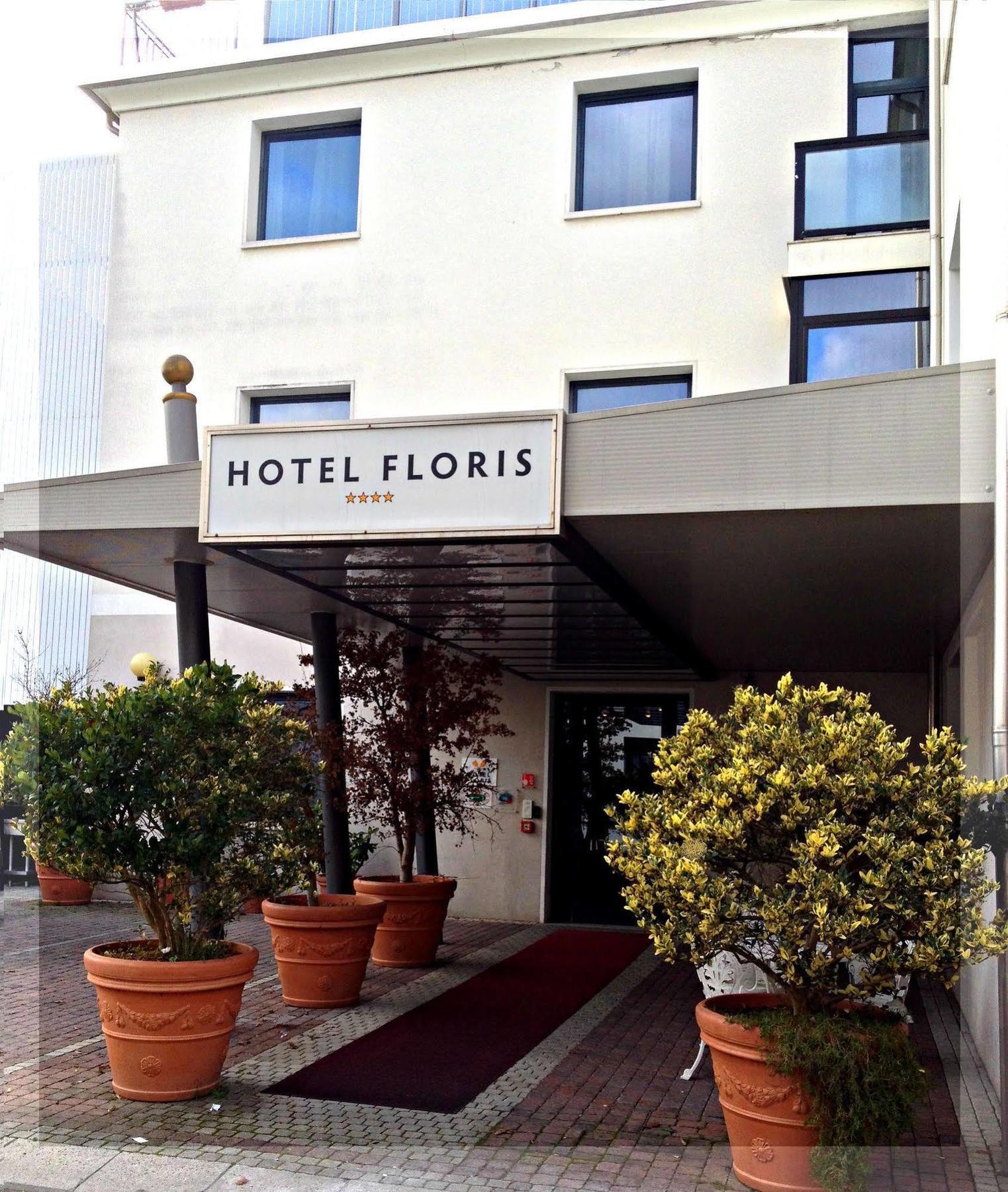 Hotel Floris 4*