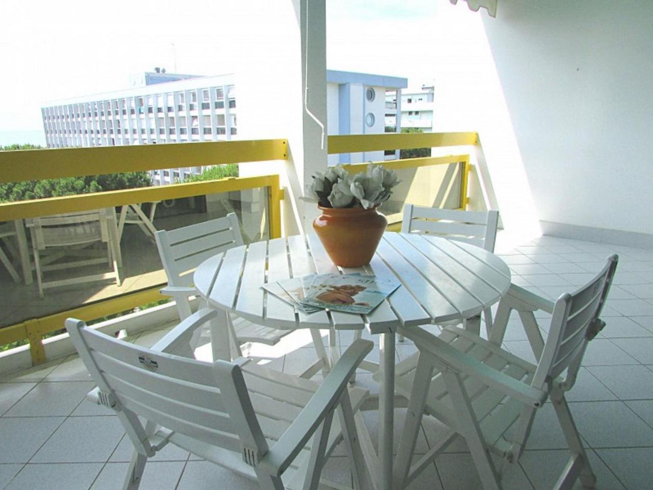 Apartment In 35374 Bibione
